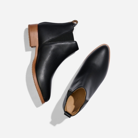 Nisolo Peruvian Leather Eva Everyday Chelsea Boots - Picture 3 of 16